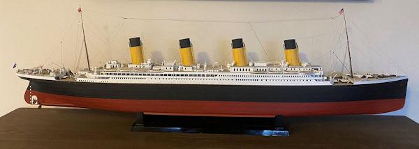 Image of RMS Titanic 1/200 Trumpeter