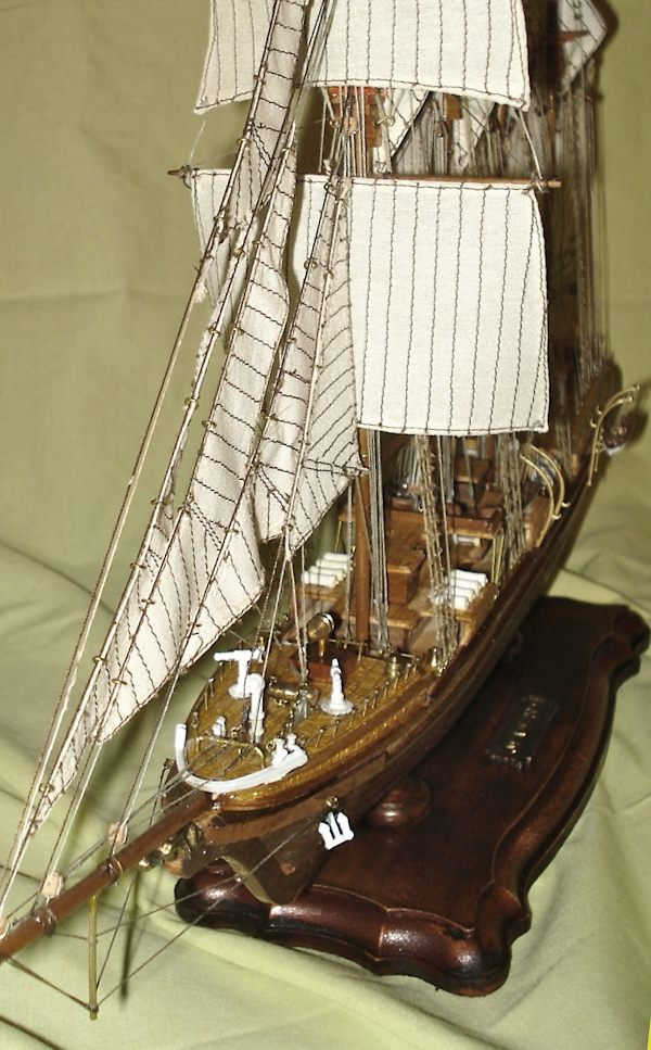 Image of Artesania Latina Juan Sebastian JS Elcano Scale: 1:250