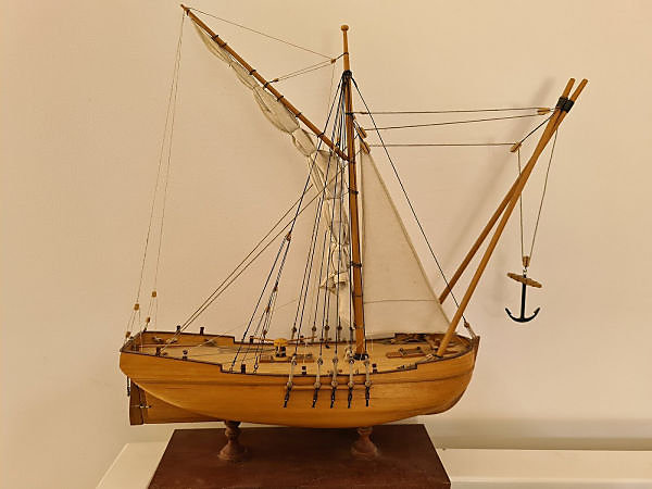 Image of Sheer Vessel