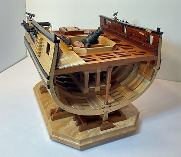 Image of Bomb Vessel Granado Cross Section