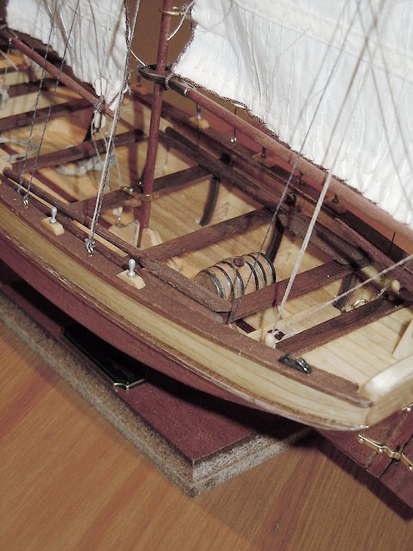 Image of Scale 1:50 HMS Endeavour's Longboat Artesania Latina