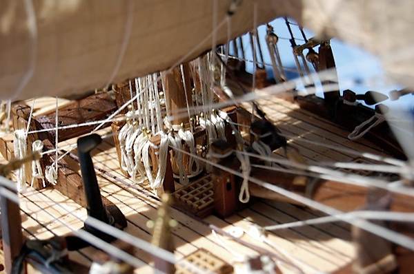 Image of Scale 1:48 HMS Bounty Artesania Latina