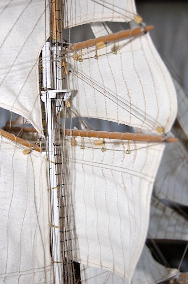 Image of Scale 1:48 J S Elcano Artesania Latina