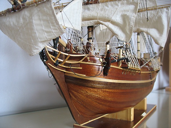 Image of Scale 1:50 HMS Bounty Constructo