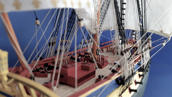 Image of L' Hermione AL 1/89