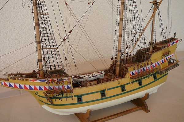 Image of Amati Elizabethan Galleon