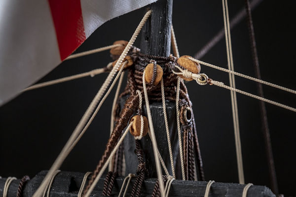 Image of HMS VICTORY (DeAgostini, Scale 1:84)