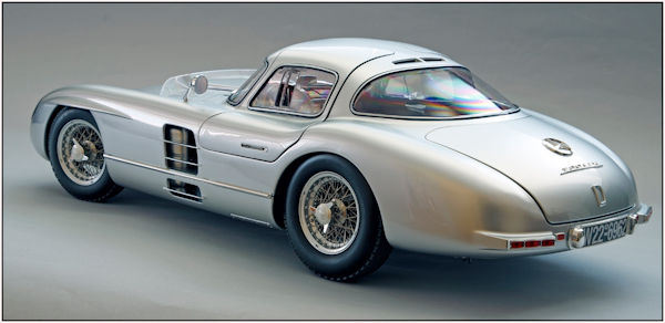 Image of Mercedes Benz 300SLR