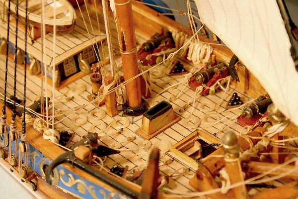 Image of Scale 1:48 Grosse Yacht 1678